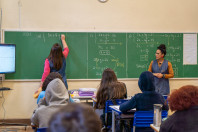 Campanha conscientiza comunidade escolar sobre importância da frequência