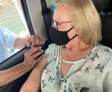 Vacinação dos profissionais da Educação