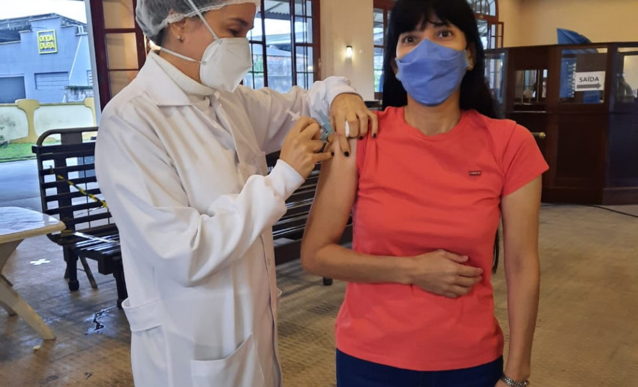 Vacinação dos profissionais da Educação