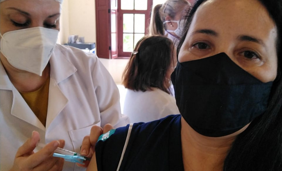 Vacinação dos profissionais da Educação