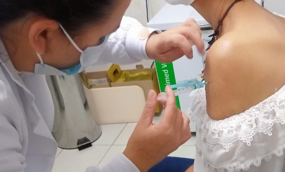 Vacinação dos profissionais da Educação