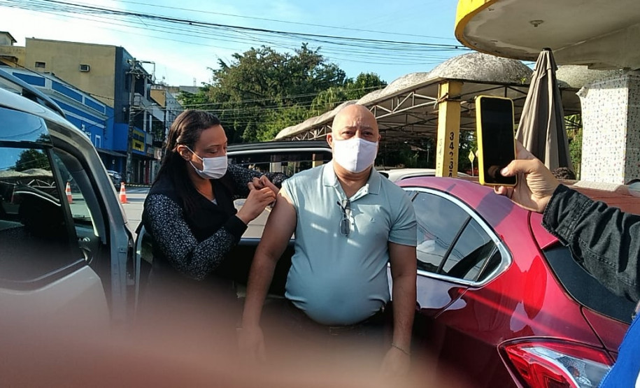 Vacinação dos profissionais da Educação