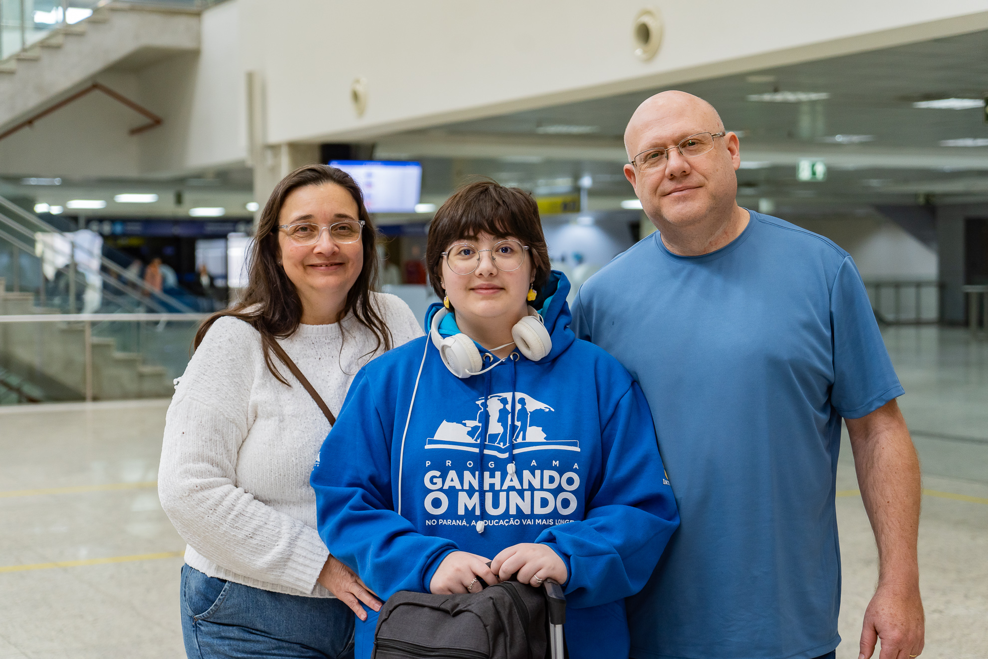 Embarque de 16 alunos do Ganhando o Mundo Para Escócia