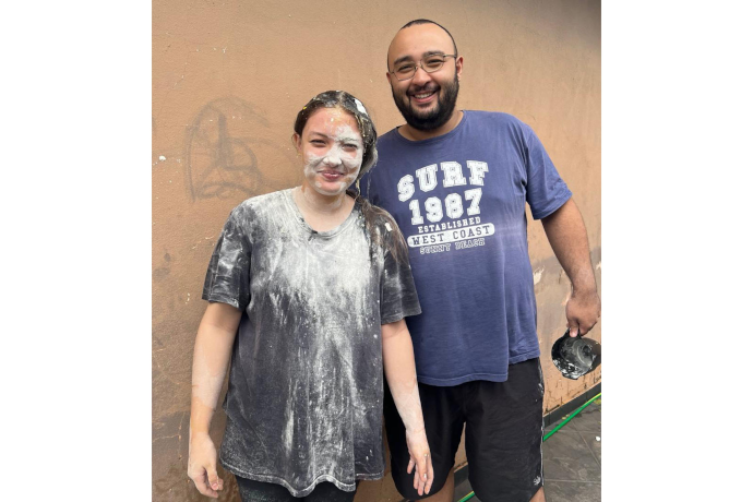 Foto de estudantes que foram aprovados no Aprova Paraná Universidades
