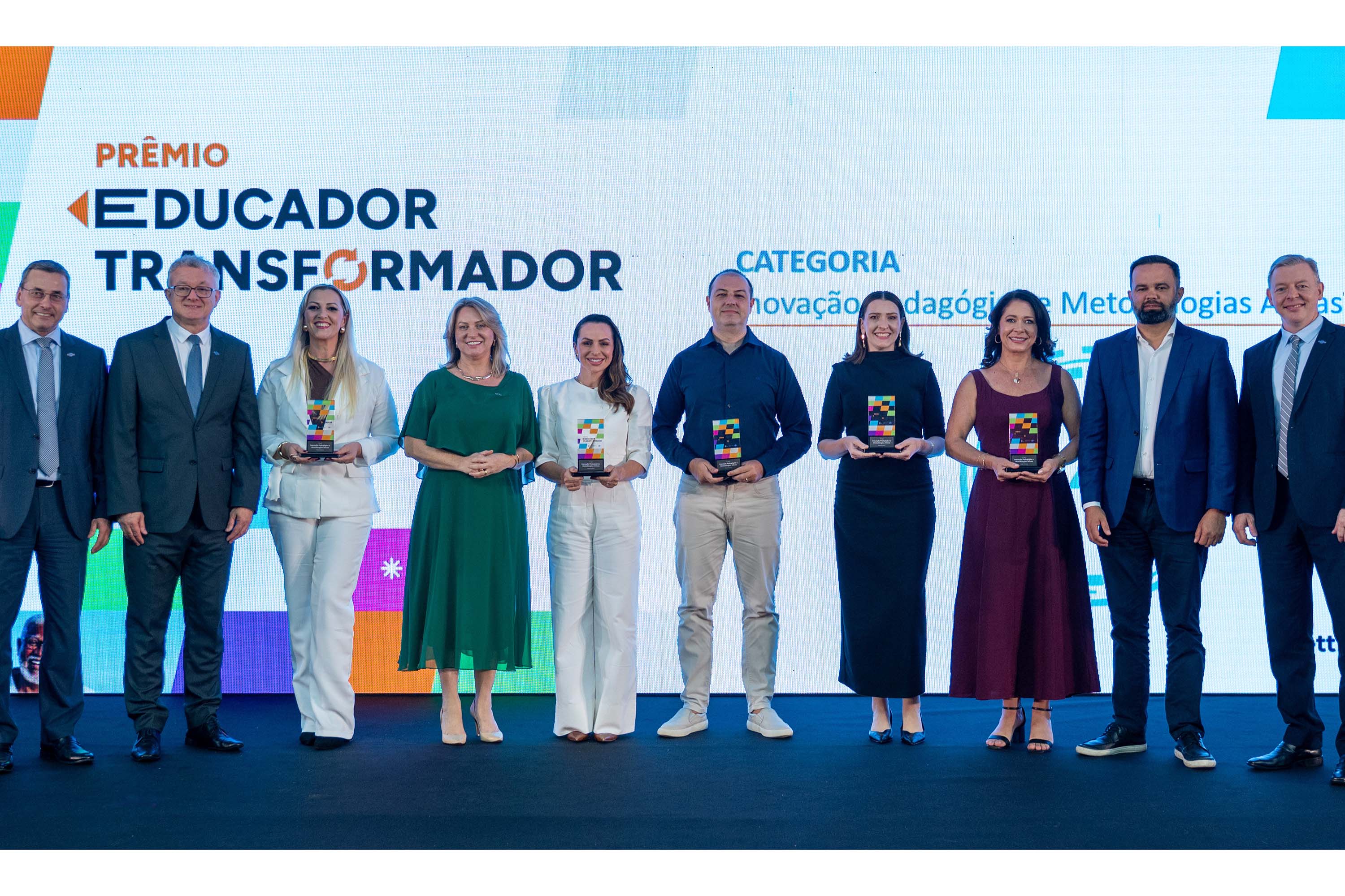 Premiação reconhece projetos ligados à educação empreendedora na rede estadual