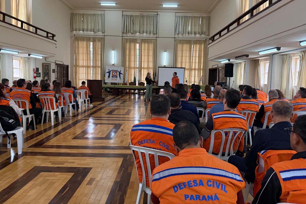 Em 14 anos Programa Brigadas Escolares capacita mais de 94 mil profissionais para atuar em emergências