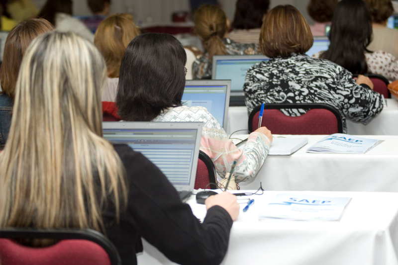 Reunião de Coordenadores do Sistema de Avaliação da Educação Básica do Paraná (SAEP).