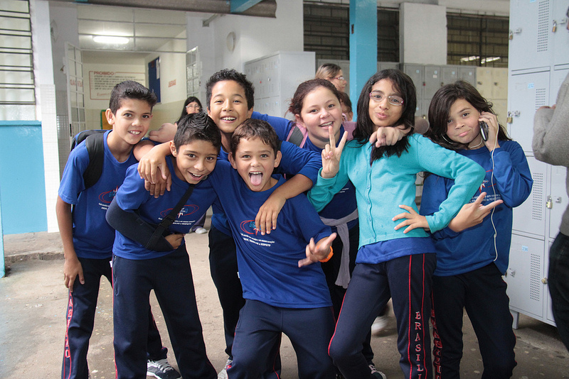 Colégio Estadual Brasílio Vicente de Castro<br />
<br />
Veja mais fotos em: <a href=" http://www.flickr.com/photos/flavioarns/sets/72157633100276840/ " target="_blank"> http://www.flickr.com/photos/flavioarns/ </a>