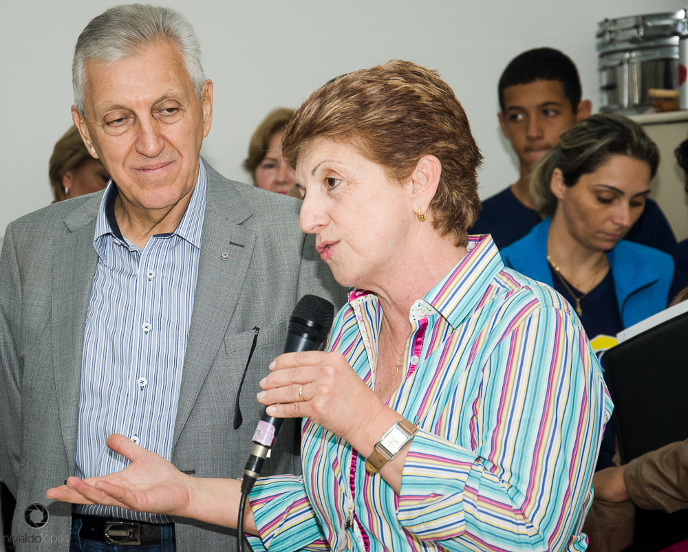 A secretária de Estado da Educação participou, na última sexta-feira (21), da abertura das Olimpíadas Especiais das APAES do Estado do Paraná, realizada no Ginásio de Esportes Luís Augusto Zin. Os jogos são realizados até 26 de agosto, envolvendo 1,2 mil estudantes a partir de 12 anos de idade.