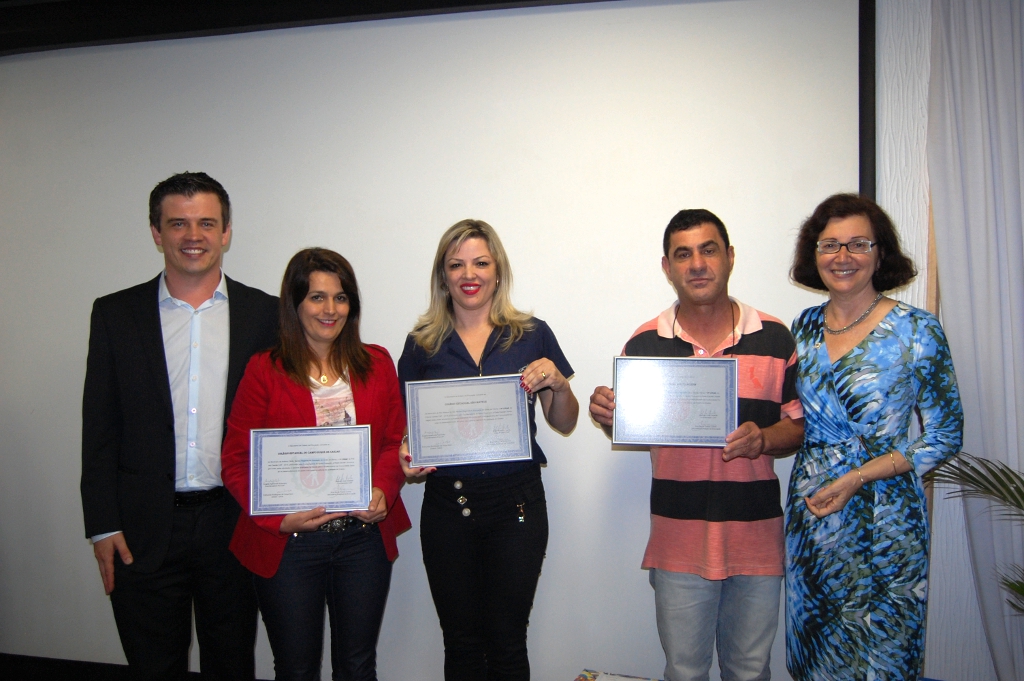 Em União da Vitória os premiados foram o Colégio Estadual do Campo Duque de Caxias, de Antônio Olinto, em primeiro lugar; Colégio Estadual São Mateus de São Mateus do Sul, em segundo; e Colégio Estadual Adiles Bordin, de União da Vitória, em terceiro.