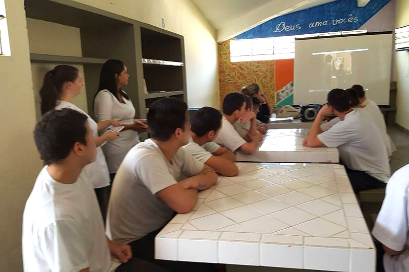 Exame Nacional do Ensino Médio para pessoas privadas de liberdade (Enem/PPL) está sendo aplicado para 135 alunos nos Centros de Socioeducação. Na foto, atividades do Cense de Ponta Grossa.