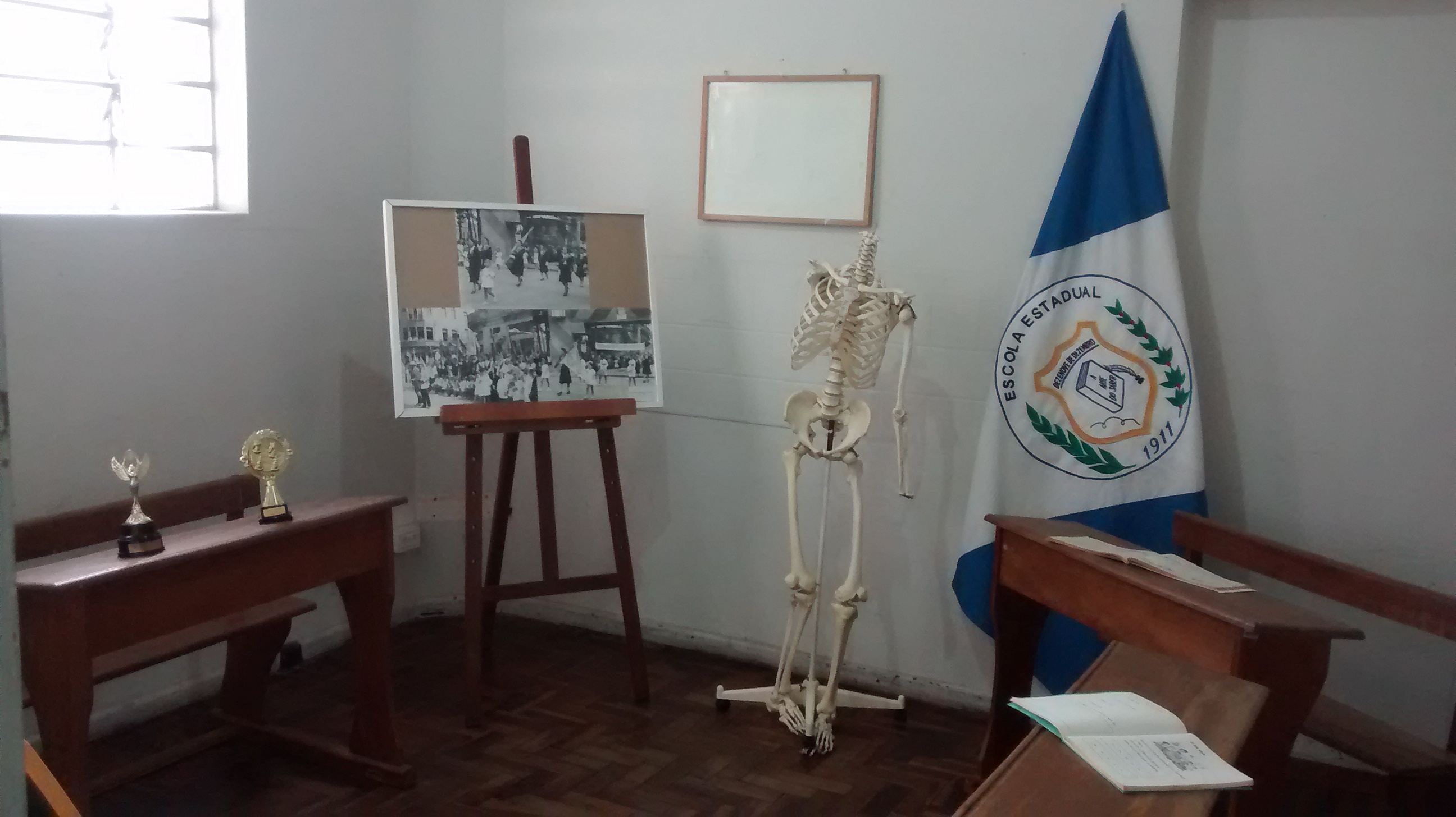 Sala Grupo Escolar Dezenove de Dezembro