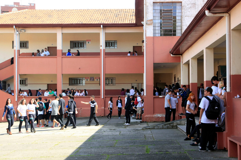 As matrículas na rede estadual de ensino começam nesta segunda-feira (04) e vão até sexta-feira (08)