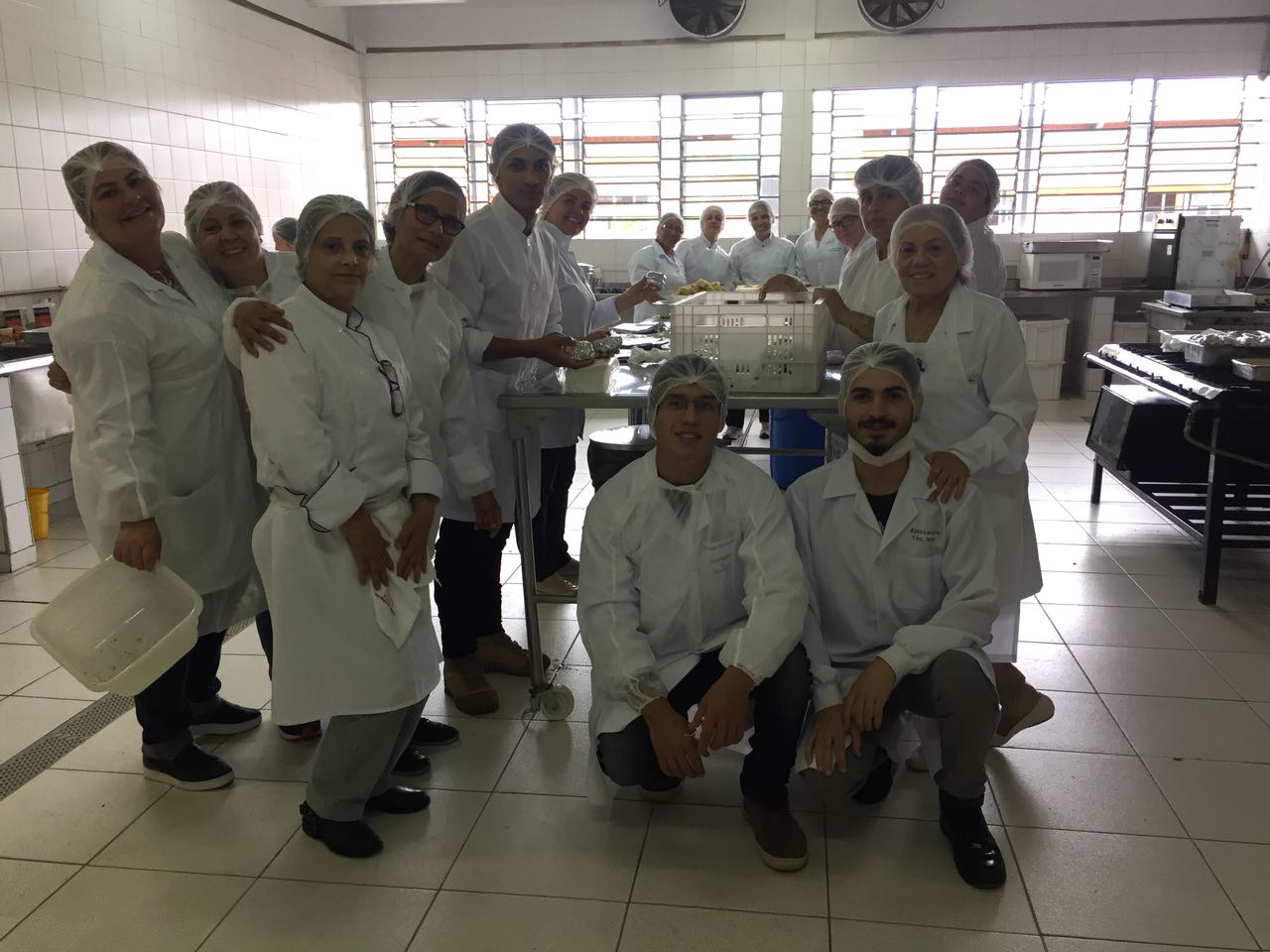 Parceria com profissionais e empresas que promovem palestras, oficinas, seminários e cursos de extensão que complementam a formação.