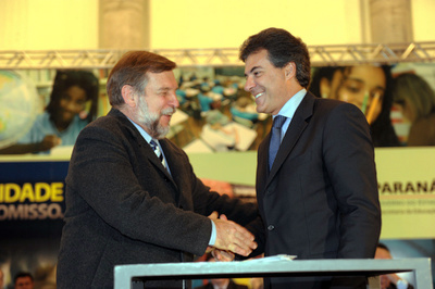 Beto Richa e Flávio Arns anunciam melhorias para a Educação