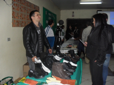 Alunos participam da Sipat em Apucarana 