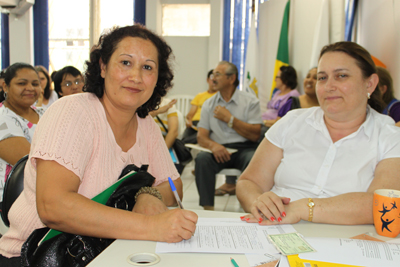 Os mais de 4,2 mil agentes educacionais de apoio para as escolas da rede pública estadual de ensino tomam posse nas suas funções quarta-feira (11) e quinta-feira (12) nos Núcleos Regionais.