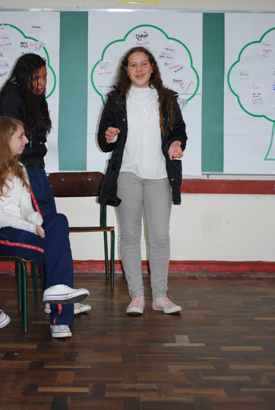 Estudantes participam de projeto de protagonismo juvenil na escola
