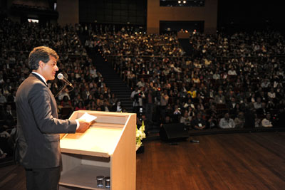 Paraná será referência em educação, diz Richa 