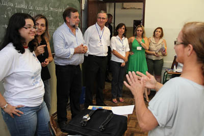 Flávio Arns participa de aula em Paranavaí