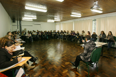 Departamento de Educação Básica orienta ações dos NREs
