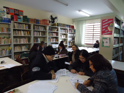 Colégio em Maringá realiza simulado de vestibulares para alunos do 3º ano 