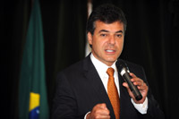 Richa anuncia reajuste para servidores estaduais