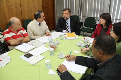 Reunião entre SEED e APP