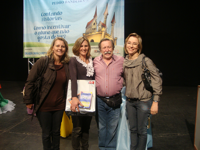 Projeto de leitura e produção de textos do Colégio Estadual Professor Colares ganha Prêmio Inovação em Práticas de Educomunicação.