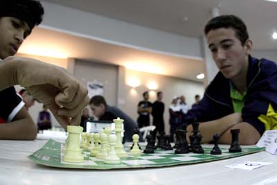 Do dia 20 ao 26 de maio acontecerá a primeira regional dos 58º Jogos Escolares do Paraná (JEP), em 16 municípios sedes. 