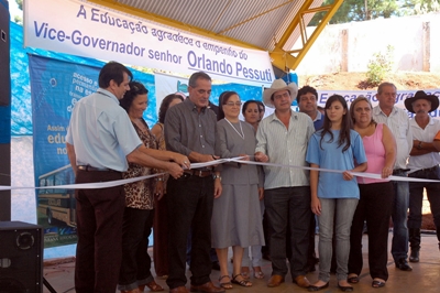  Inauguração de quadra coberta em escola de cantagalo também beneficia comunidade