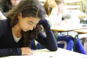 Alunos do terceiro ano do Ensino Médio do Colégio Estadual do Paraná fazendo a prova do Sistema de Avaliação da Educação Básica do Paraná.