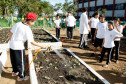 Colombo - 19-04-13 - Colégio Estadual Helena Kolody em Colombo, horta onde os alunos plantam e praticam matemática.  