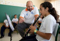 01-04-13 - Escola Estadual Maria Gai Grendel no bairro Caximba, aula de música com o professor e maestro Vitor Rodrigues.