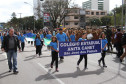 Mais de 1,5 mil alunos de escolas públicas participaram do desfile de 7 de Setembro na Avenida Cândido de Abreu, em Curitiba.<br />
<br />
Veja mais fotos em: <a href=" http://www.flickr.com/photos/flavioarns/sets/72157635424221038/" target="_blank"> http://www.flickr.com/photos/flavioarns</a>