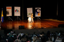 Apresentação de alunos no Centro Cultural de Umuarama, durante a Caravana da Poesia. 18-09-13.