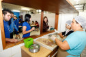 Merenda escolar no Colegio Estadual João Paulo I. 25-02-14.
