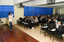Palestras no CEEP Curitiba para alunos do último ano sobre empregos. 08-05-14. 