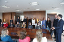 Um grupo formado por 42 diretores de escolas estaduais do Núcleo Regional de Educação de Pato Branco, esteve no Palácio Iguaçu, em Curitiba.