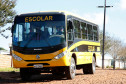 O novo ônibus usado pela Associação de Pais e Amigos dos Excepcionais (Apae) de Campo Bonito, município do Oeste, transporta com mais segurança os alunos e produz economia para a escola. Por mês R$ 700,00 deixaram de ser gasto com combustível depois que o Governo do Estado entregou no início desse ano um micro-ônibus adaptado e a escola passou a fazer apenas uma única viagem para transportar diariamente os 52 alunos de casa para a escola.