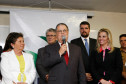 Fernando Xavier Ferreira assumiu a secretaria da Educação do Paraná nesta segunda-feira (05). A cerimônia de transmissão foi acompanhada da vice-governadora do Estado, Cida Borghetti, diretores de escolas, funcionários da secretaria, deputados federais e estaduais, representantes de instituições de educação especial conveniadas à rede estadual além de familiares do novo secretário. 05-01-15.