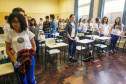 Os 5 mil alunos do Colégio Estadual do Paraná, em Curitiba, participaram nesta quinta-feira (17) de um exercício simulado de plano de abandono do prédio. A atividade é uma ação do Programa Brigadas Escolares - Defesa Civil na Escola.