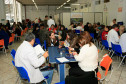 Diretores e as equipes financeiras das 59 escolas estaduais pertencentes ao Núcleo Regional de Educação de Guarapuava, na região Central do Estado, se reuniram nesta sexta-feira (30) com pequenos empresários e fornecedores da região na primeira rodada de negociação para compra de materiais e contratação de serviços pelas unidades escolares.