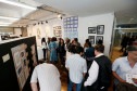 Estudantes e professores da rede estadual de escolas da Capital apresentaram, nesta terça-feira (29), a exposição “Diálogo sobre a História e a importância da educação patrimonial de Curitiba”. A mostra é resultado do curso de formação continuada oferecido pela Secretaria de Estado da Educação, em parceria com a Secretaria de Estado da Cultura, que tem como objetivo apresentar novas metodologias ao ensino da História do Paraná.