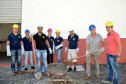 Desde junho deste ano, 90 alunos do curso técnico em Edificações reservam um dia do final de semana para participar do projeto Reformar, no qual executam obras de reformas e reparos de pequeno e médio porte.

Os trabalhos incluem a troca de portas e janelas, construção de rampa de acessibilidade, pintura, entre outros acabamentos. Hoje há pelo menos 26 famílias inscritas para receber as reformas em suas moradias.