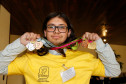 Entrega de medalhas de prata e bronze para alunos paranaenses participantes da OBMEP, em 2017.