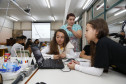 Secretaria Estadual de Educação do Paraná; Alunos do Colégio Estadual Livia Micheleto participão no DPTE de curso de robótica. 27-03-18. Foto: Hedeson Alves
