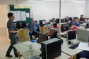 Participaram cerca de 66 técnicos de suporte das Coordenações Regionais de Tecnologias Educacionais, setor do NRE responsável por prestar apoio às escolas da rede estadual no uso de tecnologia no trabalho pedagógico e administrativo. 