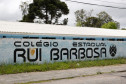O Colégio Estadual Rui Barbosa é uma das unidades certificadoras em Colombo, na Região Metropolitana de Curitiba.