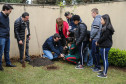 O governador Carlos Massa Ratinho Junior participa nesta segunda-feira (23) do plantio de árvores no Colégio Estadual Professora Maria Gai Grendel, no bairro Caximba, em Curitiba. O evento marcará o início do programa Paraná mais Verde, que vai incentivar o plantio de mudas de árvores nativas em todo o Estado.   23/09/2019 - Foto: Geraldo Bubniak/AEN